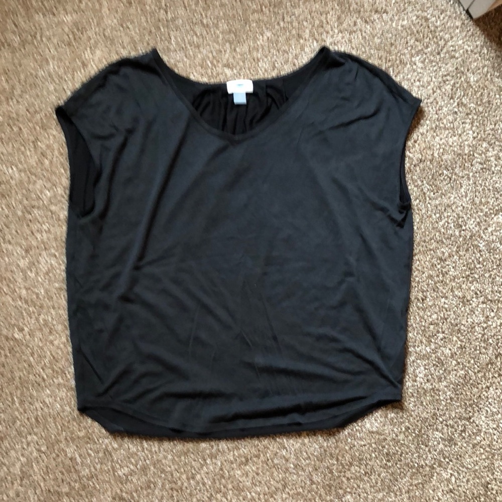 Slouchy old navy T-shirt